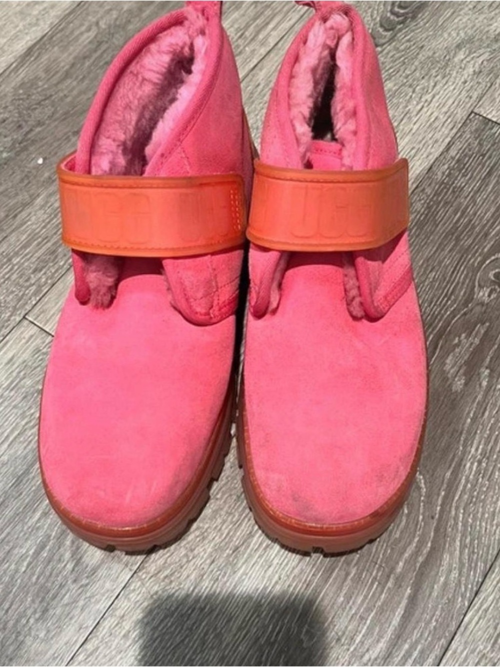 Women's UGG Pink Suede Ankle Boots with Shearling Lining size 7.5